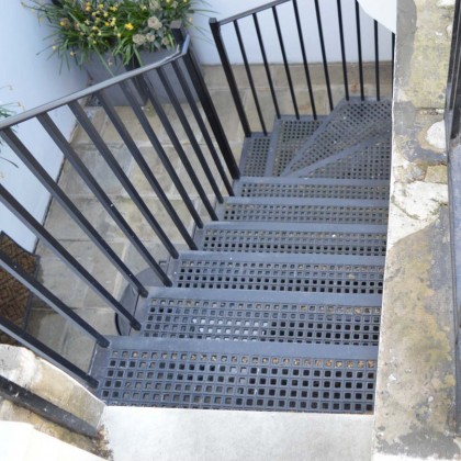 Kited and Combination Metal Staircases