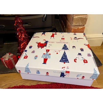 Stunning printed Gift and Wreath boxes for Christmas gifts.  Beautiful designs, perfect for giving and easy to carry