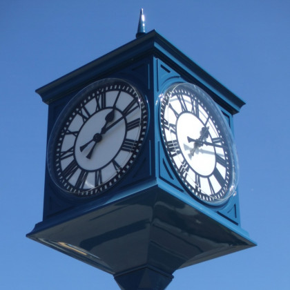 Good Directions - Pillar Clocks