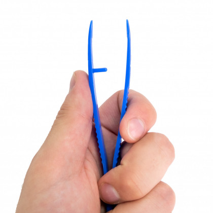 Lightweight blue plastic forceps / tweezers 13cm length