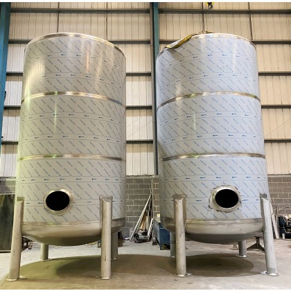 30000 litre / 6600 gallon Vertical Stainless Steel 316 Free Standing Tank / Vessel