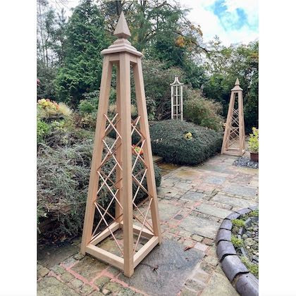 Oak Spire Garden Obelisk with Copper