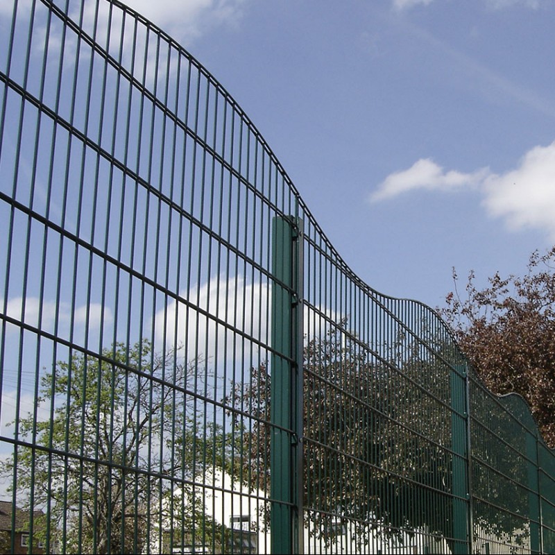 GEMINI SURF DECORATIVE PERIMETER FENCING - Made In Britain