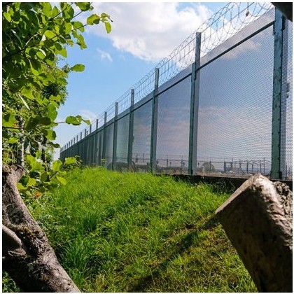 ArmaWeave CPNI Approved Woven Mesh High Security Fencing System